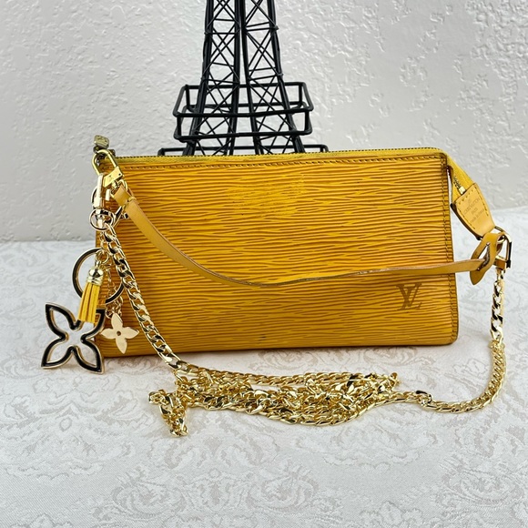 Louis Vuitton Handbags - ✅LOUIS VUITTON ✅ 3 - Ways Authentic Epi Pochette Accessory Bag/Crossbody Bag